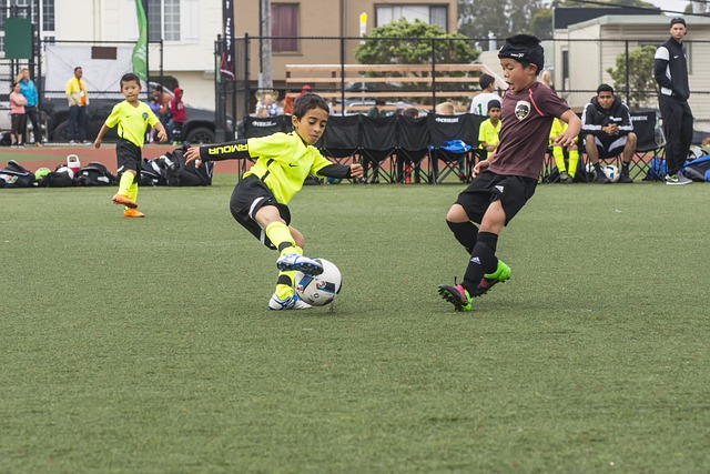 爱德华兹半场12分4失误，兰德尔10中5拿到14分
